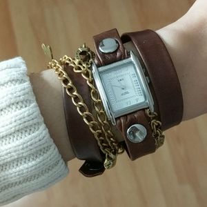 * New Lamer leather wrap watch